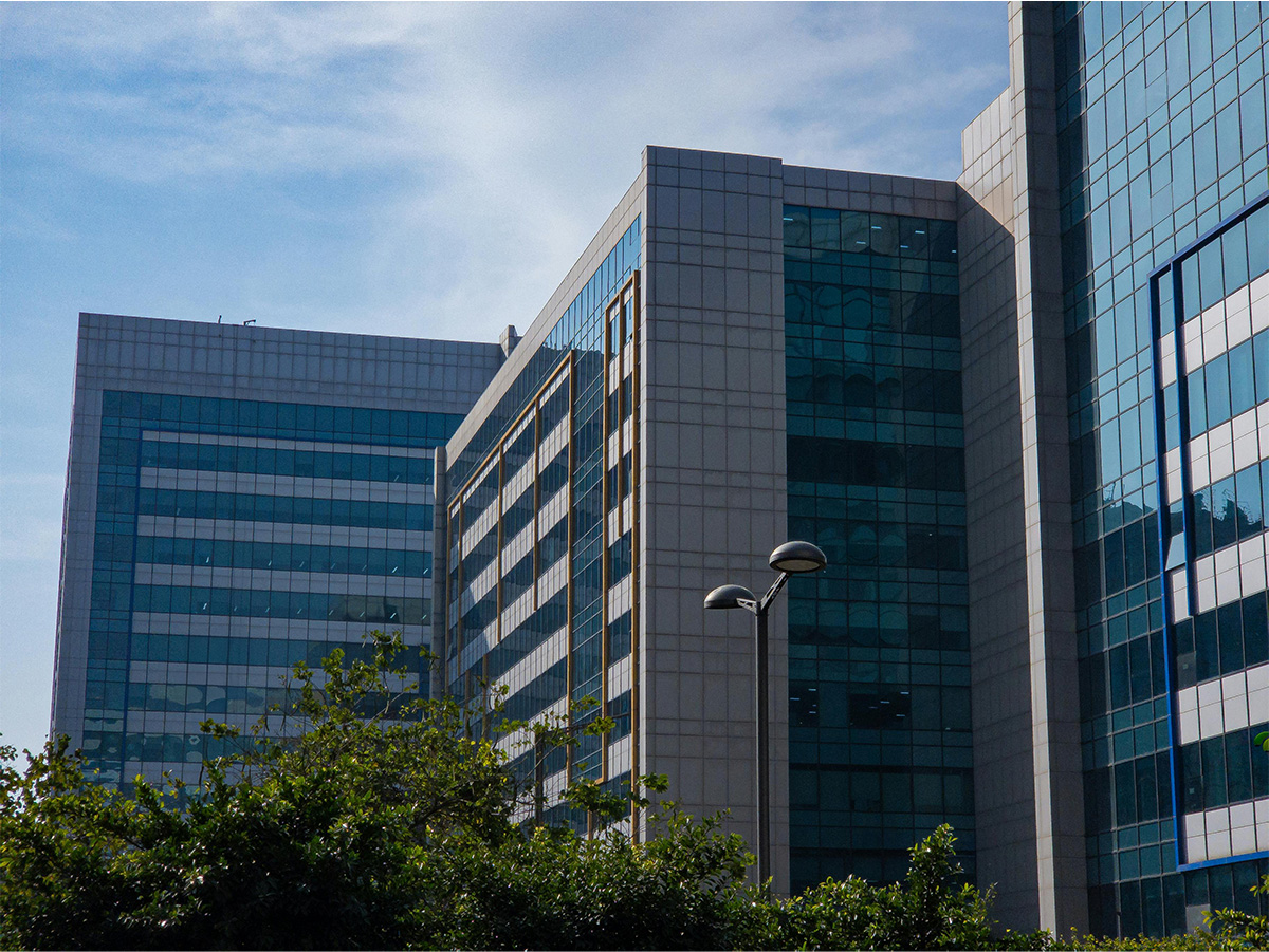 Commercial building using solar energy solutions